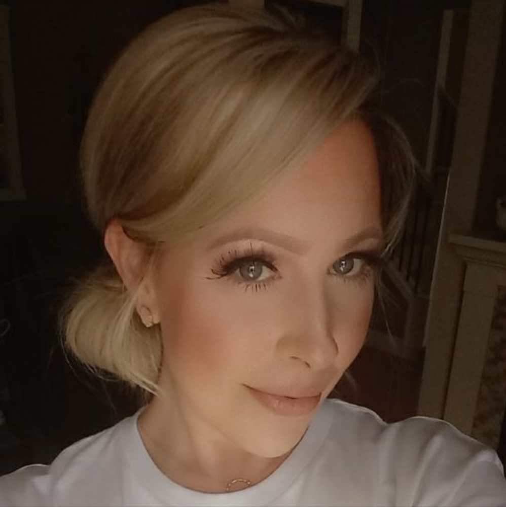 Meet your Posher, Pamela